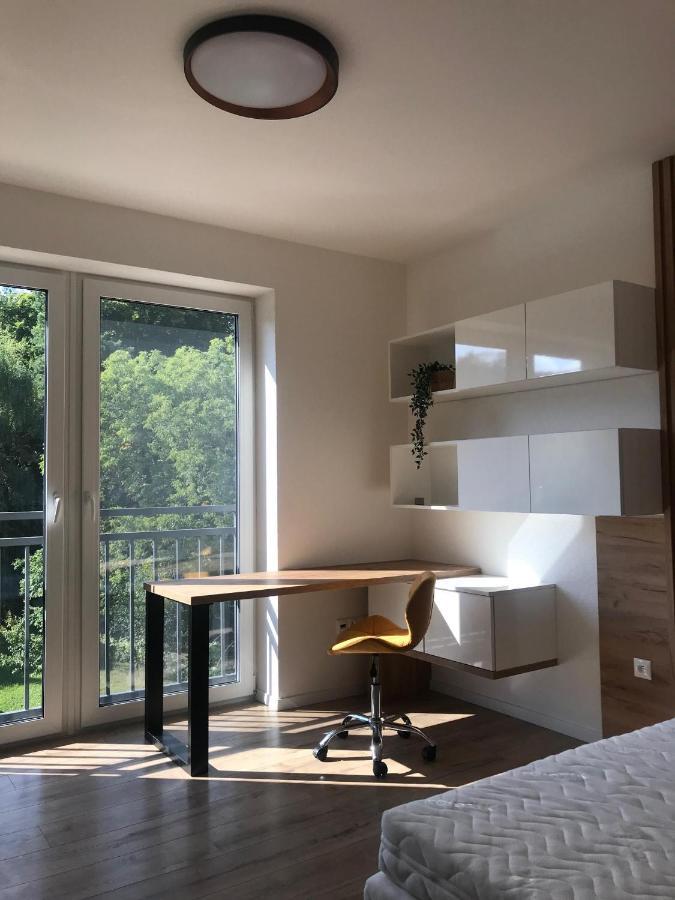 Apartman S Vyhliadkou Bajmóc Kültér fotó